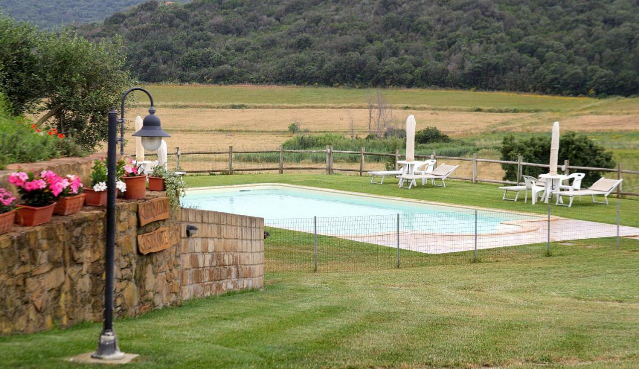 Agriturismo Il Cerrosughero Scarlino Exterior foto